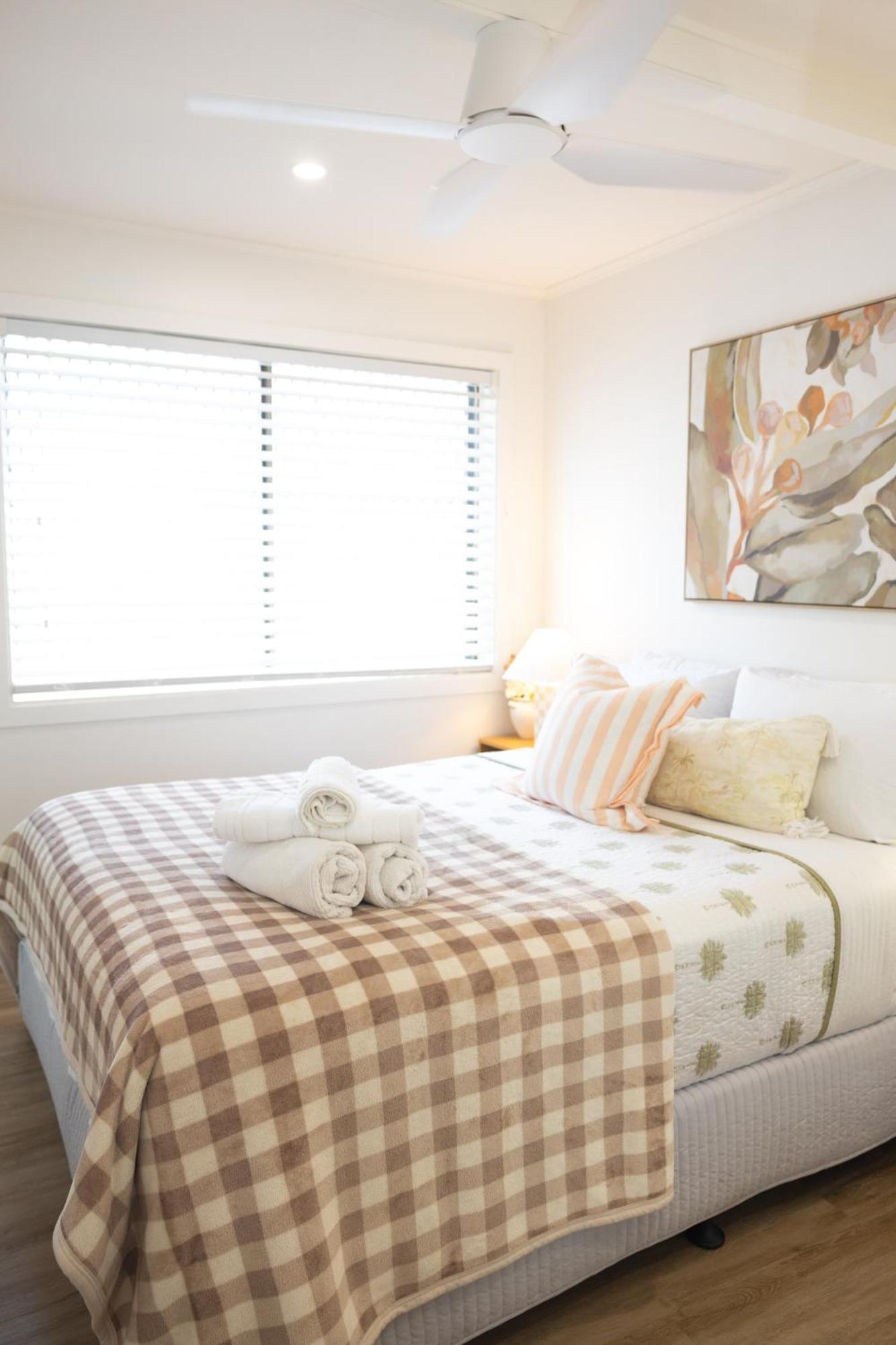Comfortable Beach Home Scarborough Exteriör bild