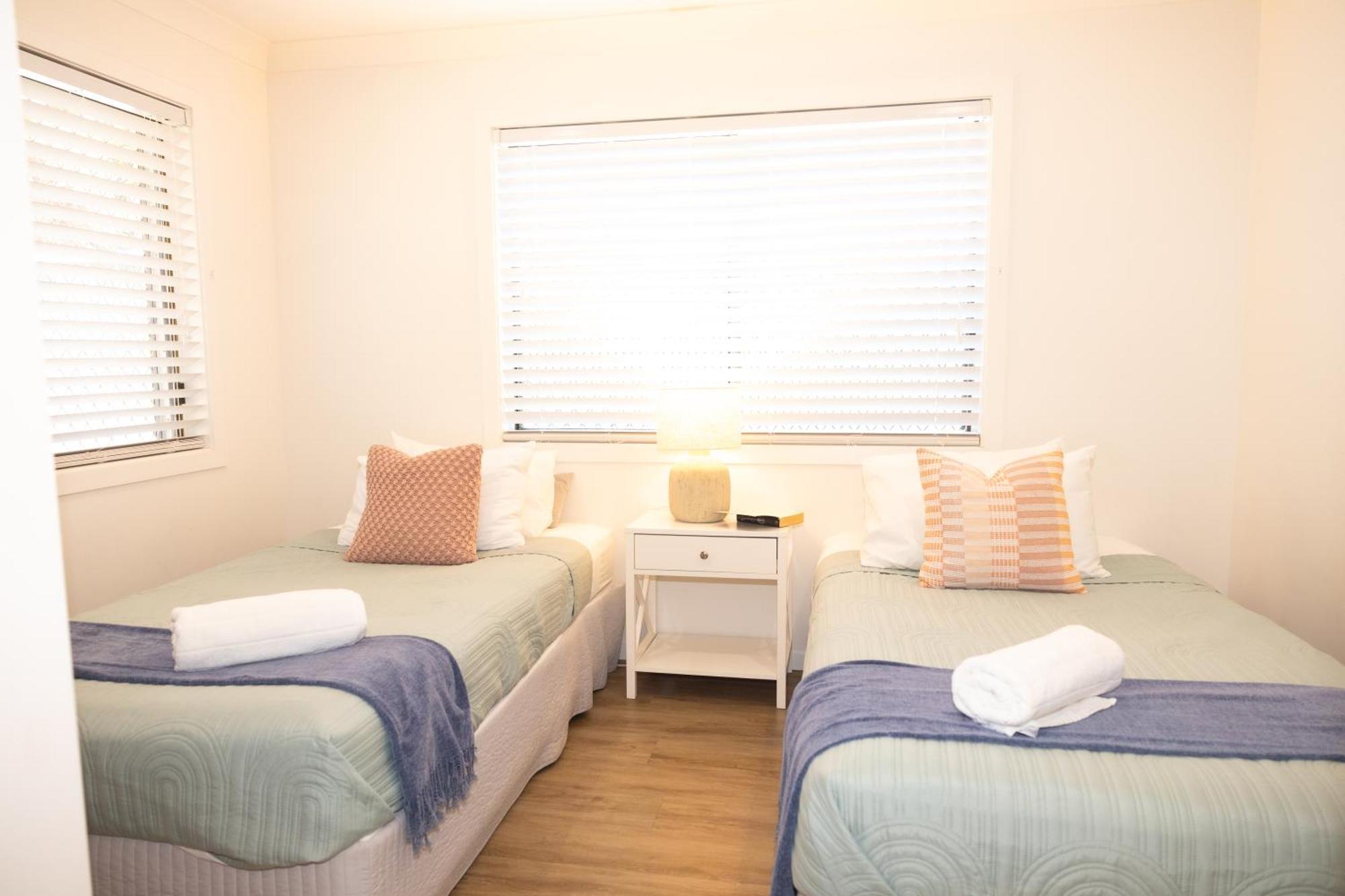 Comfortable Beach Home Scarborough Exteriör bild